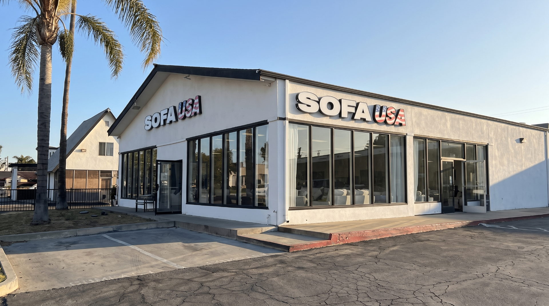 Sofa USA Downey showroom exterior